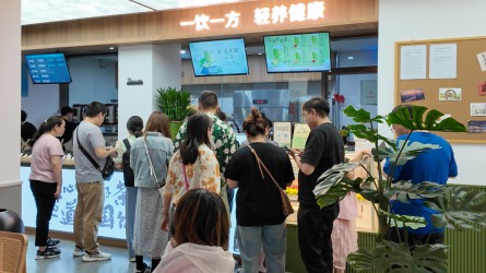 兰州市民体现佛慈茶馆