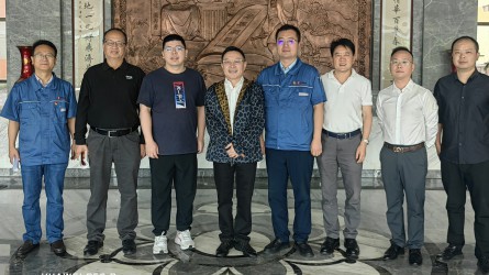 2025年8月25日上海同盛春药业集团参观考察佛慈科创